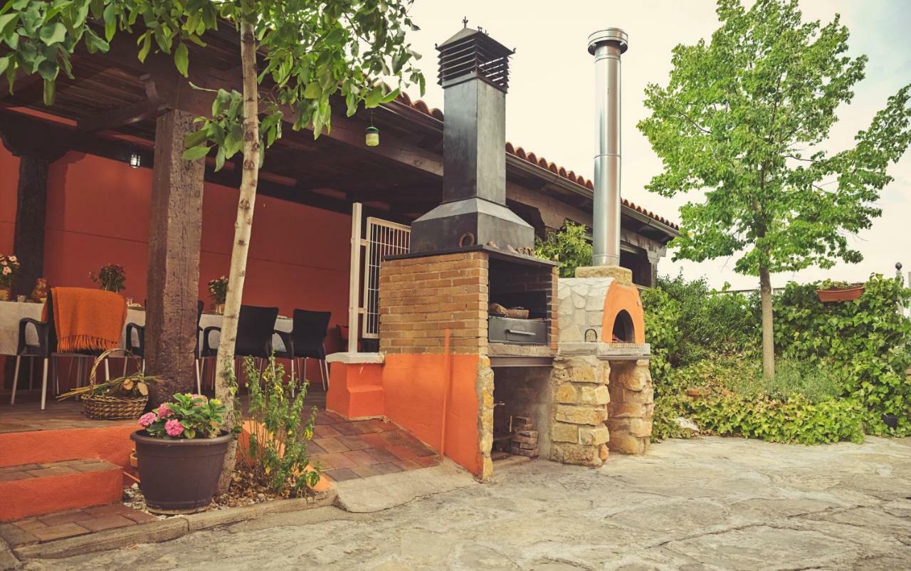 Apartamento 2 4/6 Pax Casa Rural El Sauce. A 2,5 Km De Cuenca Capital Nohales Екстериор снимка