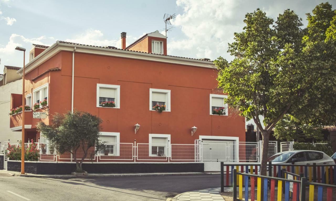Apartamento 2 4/6 Pax Casa Rural El Sauce. A 2,5 Km De Cuenca Capital Nohales Екстериор снимка