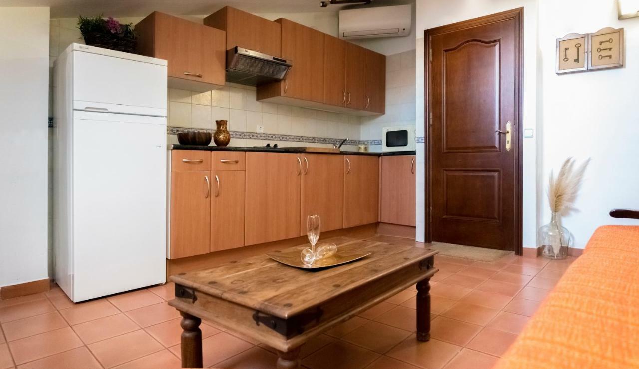 Apartamento 2 4/6 Pax Casa Rural El Sauce. A 2,5 Km De Cuenca Capital Nohales Екстериор снимка