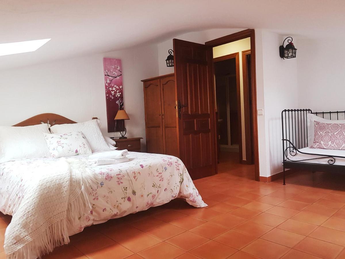Apartamento 2 4/6 Pax Casa Rural El Sauce. A 2,5 Km De Cuenca Capital Nohales Екстериор снимка